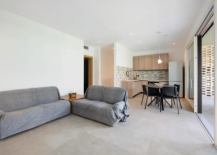 Garden Borgo Secolo * بسكييرا ديل غاردا