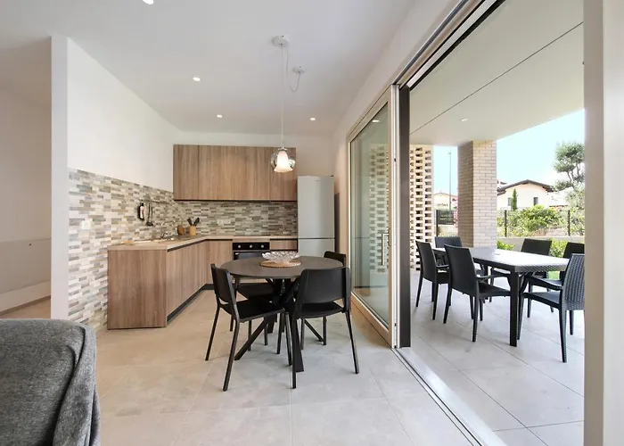 Garden Borgo Secolo Apartament